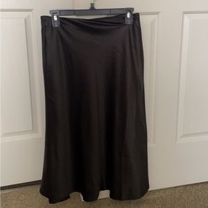 Satin black skirt